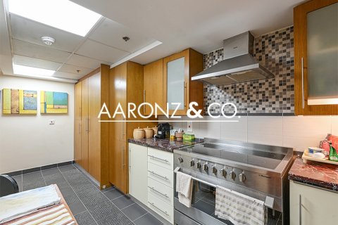 آپارتمان برای اجاره در Jumeirah Beach Residence، Dubai، امارات متحده عربی 1 خوابه ، 148.9 متر مربع ، شماره 670569 - تصویر 11