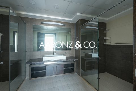 Byt v Dubai Marina, SAE 4 ložnice, 524.4 m² Č.: 670568 - fotografie 20