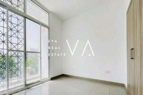 Townhouse in Dubai, UAE 3 bedrooms, 210.51 sq.m. № 637750 - photo 8