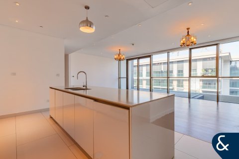 Apartmán v City Walk, Dubai, SAE 3 spálne, 209 m2 č. 671468 - Fotografia 8