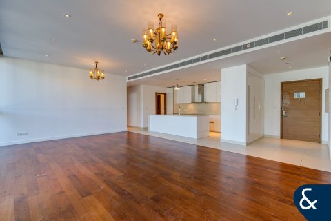 Apartmán v City Walk, Dubai, SAE 3 spálne, 209 m2 č. 671468 - Fotografia 1