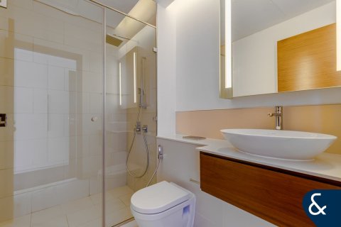 Apartmán v City Walk, Dubai, SAE 3 spálne, 209 m2 č. 671468 - Fotografia 15