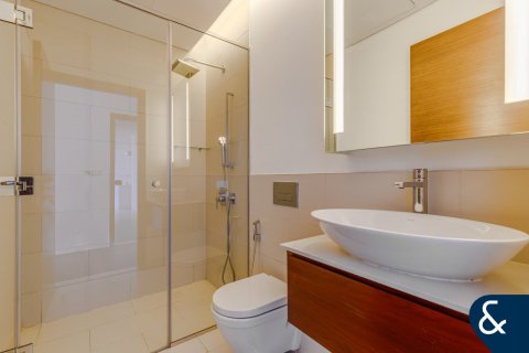 Apartmán v City Walk, Dubai, SAE 3 spálne, 209 m2 č. 671468 - Fotografia 13