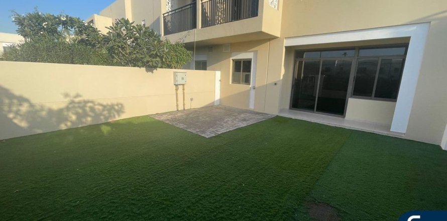 Villa itt: Town Square, Dubai, EAE, 3 hálószoba, 204 m², azonosító: 671470