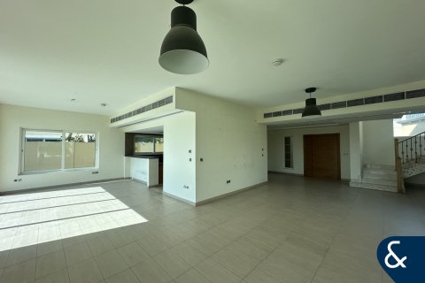 Villa sa Jumeirah Park, Dubai, UAE 4 silid-tulugan, 611 sq.m. № 671467 - larawan 5