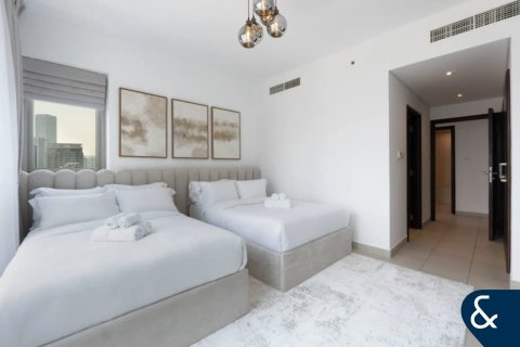 Apartmen di Downtown Dubai (Downtown Burj Dubai), UAE 2 bilik tidur, 108 meter persegi № 671465 - foto 12