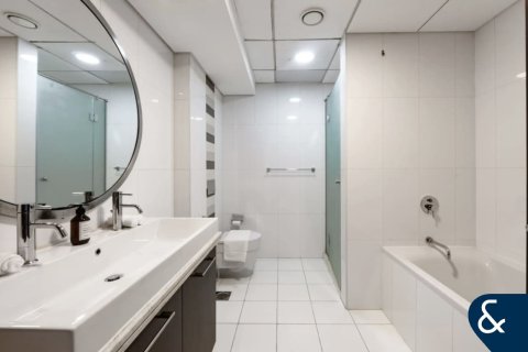 Apartmen di Downtown Dubai (Downtown Burj Dubai), UAE 2 bilik tidur, 108 meter persegi № 671465 - foto 28