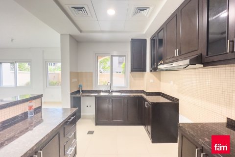Vilë në Dubai, Emiratet e Bashkuara Arabe 3 dhoma gjumi, 186.3 m2. № 635718 - Foto 18