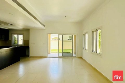 Vilë në Dubai, Emiratet e Bashkuara Arabe 3 dhoma gjumi, 186.3 m2. № 635718 - Foto 15