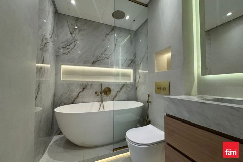 Apartment til leje i Downtown Dubai (Downtown Burj Dubai), Dubai, UAE 2 soveværelser, 116.4 kvm № 668673 - foto 8