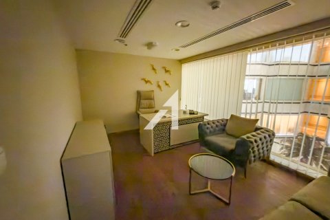 Dubai、UAE にあるオフィスの賃貸物件 151 m2、No670210 - 写真 13