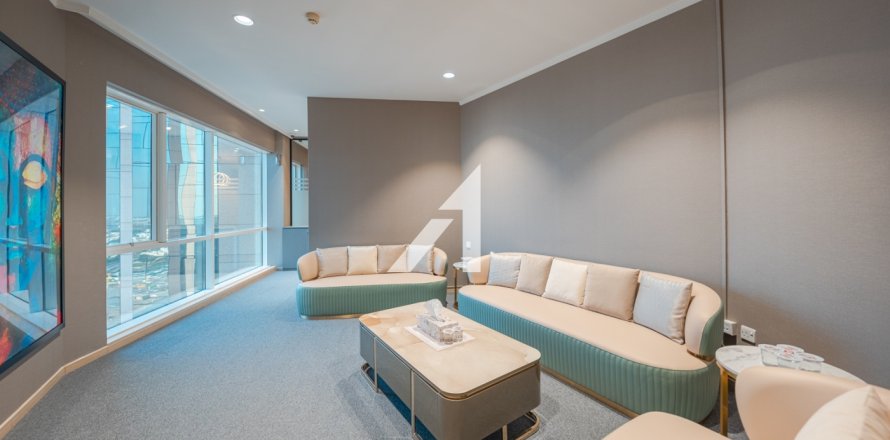 משרד ב Sheikh Zayed Road, Dubai, איחוד האמירויות 165 מ"ר מספר 670211