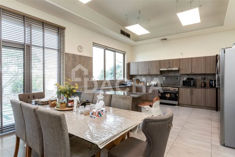 Vilă de vânzare în Al Furjan, Dubai, EAU 5 dormitoare, 600 mp.  №707229 - poză 12