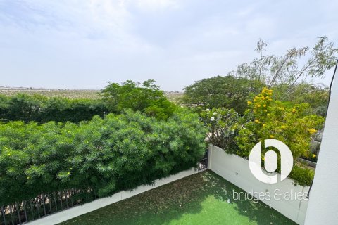 Vilă de închiriat în Dubai Hills Estate, Dubai, EAU 4 dormitoare, 229 mp. №722267 - poză 18