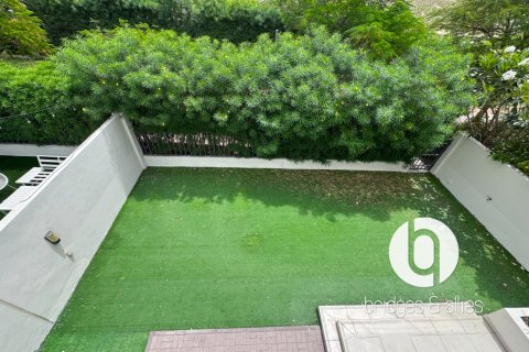Vilă de închiriat în Dubai Hills Estate, Dubai, EAU 4 dormitoare, 229 mp. №722267 - poză 15