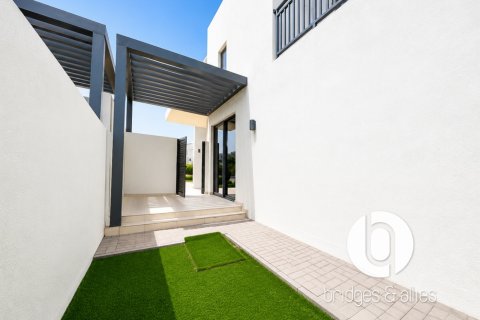 Villa sa Dubai Hills Estate, UAE 4 silid-tulugan, 231 sq.m. № 722267 - larawan 25