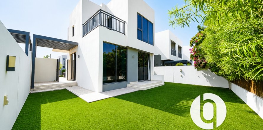 Villa sa Dubai Hills Estate, UAE 4 silid-tulugan, 231 sq.m. № 722267