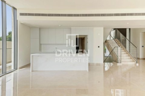 Vila u Dubai Hills Estate, UAE 5 spavaćih soba, 660.45 m2 Br. 756638 - fotografija 5