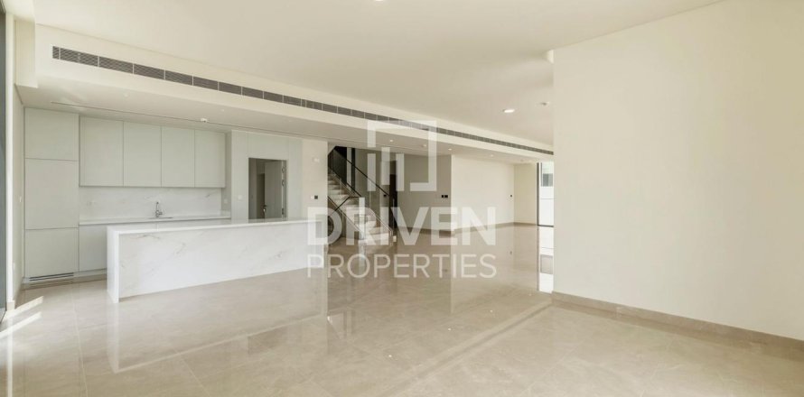 Vila u Dubai Hills Estate, UAE 660.45 m2, 5 spavaćih soba Br. 756638