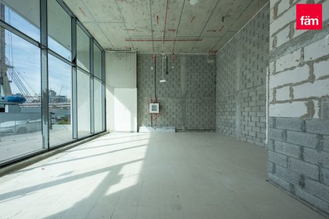Dyqan në Dubai, Emiratet e Bashkuara Arabe 101 m2. № 687211 - Foto 2