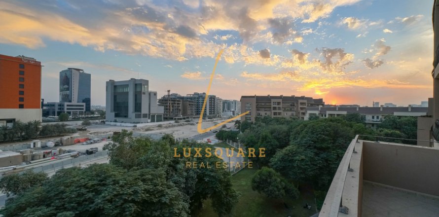 Apartamento em Motor City, Dubai, EAU 2 quartos, 182 m2 № 658820