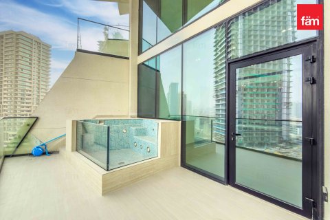 Apartment in Dubai, UAE 1 bedroom, 75 sq.m. № 669721 - photo 14