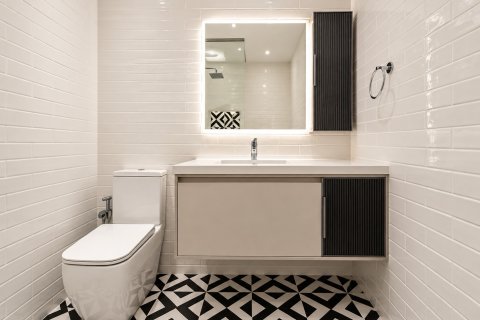 Apartmán v Dubai, SAE 2 spálne, 121 m2 č. 766111 - Fotografia 17