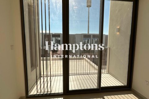 Снять в аренду виллу в Jumeirah Village Triangle, Дубай, ОАЭ 4 спальни, 255.51948217м2, № 681414 - фото 2