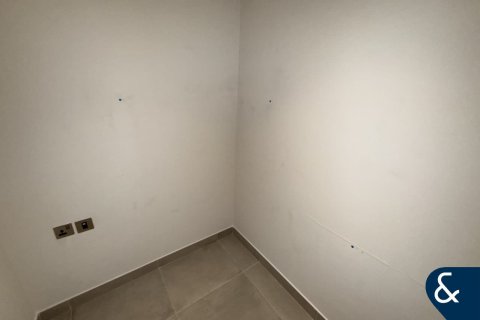 Lakás itt: Jumeirah Lake Towers, Dubai, EAE, 1 hálószoba, 89 m², azonosító: 698120 - fénykép 15