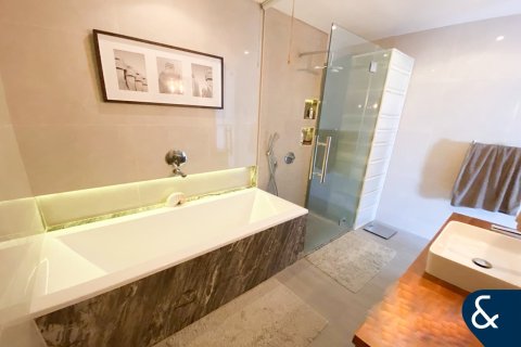 Lakás itt: DIFC, Dubai, EAE, 2 hálószoba, 194 m², azonosító: 698122 - fénykép 11