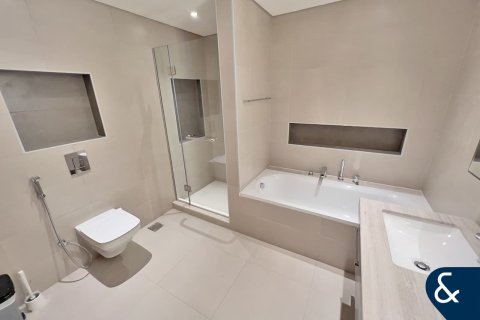 Lakás itt: Downtown Dubai (Downtown Burj Dubai), EAE, 2 hálószoba, 146 m², azonosító: 698123 - fénykép 18