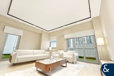 Lakás itt: Business Bay, Dubai, EAE, 1 hálószoba, 126 m², azonosító: 698117 - fénykép 1