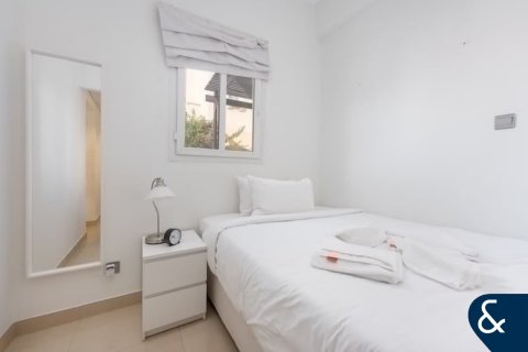 Villa itt: The Springs, Dubai, EAE, 3 hálószoba, 301 m², azonosító: 698118 - fénykép 9