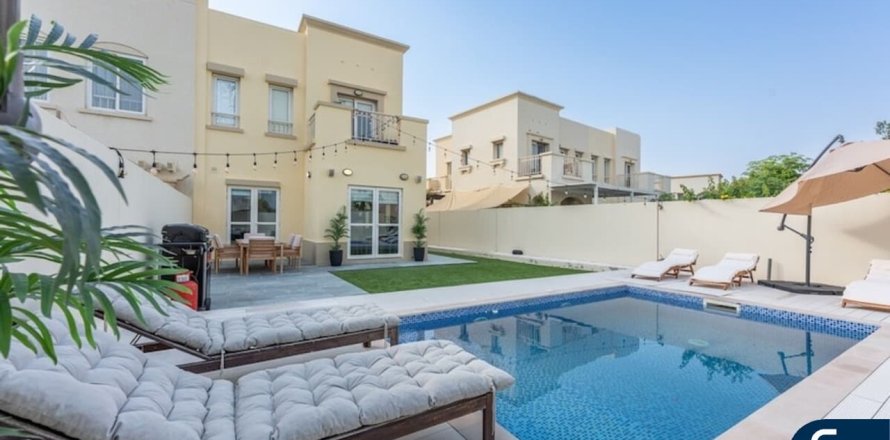 Villa itt: The Springs, Dubai, EAE, 3 hálószoba, 301 m², azonosító: 698118