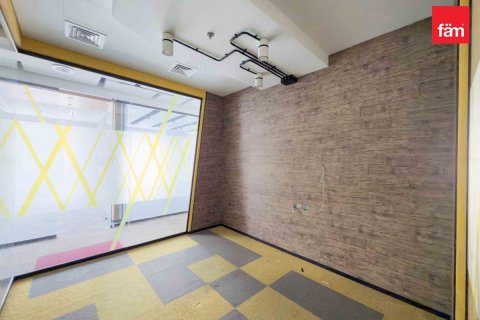 مكتب للإيجار في الخليج التجاري، دبي، الإمارات العربية المتحدة 392.9 متر مربع ، رقم 679927 - صورة 22