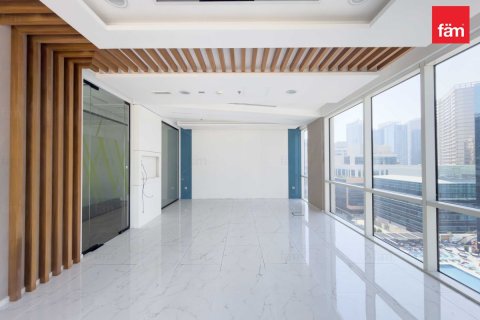 مكتب للإيجار في الخليج التجاري، دبي، الإمارات العربية المتحدة 392.9 متر مربع ، رقم 679927 - صورة 4