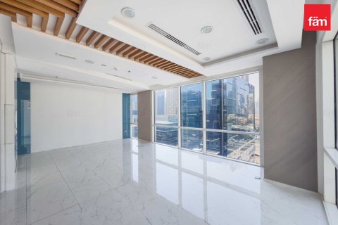 مكتب للإيجار في الخليج التجاري، دبي، الإمارات العربية المتحدة 392.9 متر مربع ، رقم 679927 - صورة 3