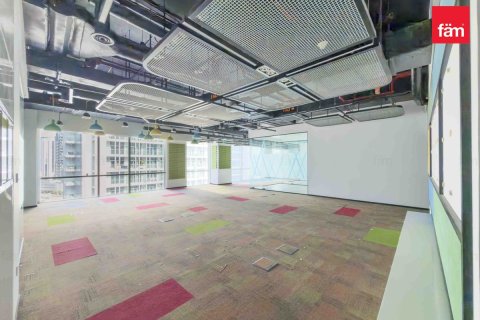 مكتب للإيجار في الخليج التجاري، دبي، الإمارات العربية المتحدة 392.9 متر مربع ، رقم 679927 - صورة 15