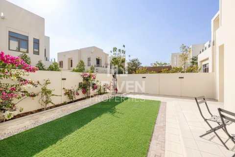 خانه شهری برای اجاره در Reem، Dubai، امارات متحده عربی 4 خوابه ، 214.98 متر مربع ، شماره 765639 - تصویر 23