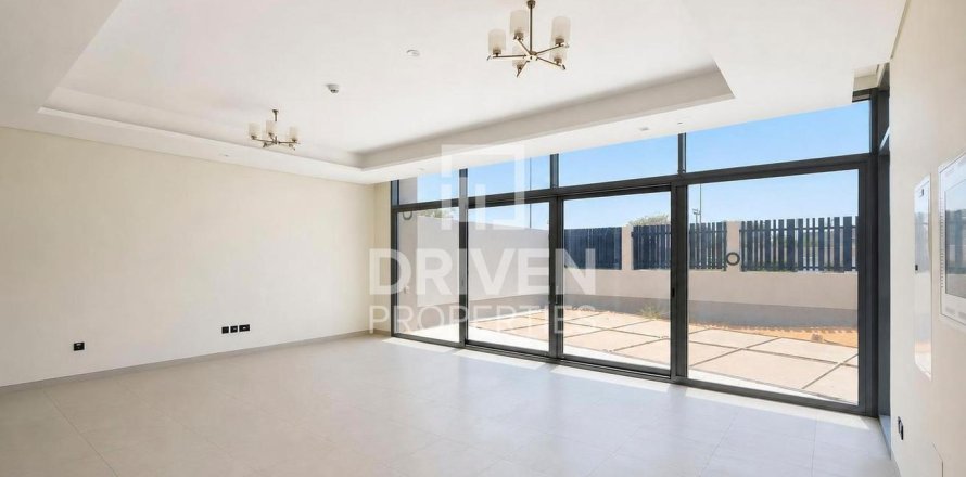 Vila u Dubai Land, Dubai, UAE 352.85 m2, 5 spavaćih soba Br. 765645