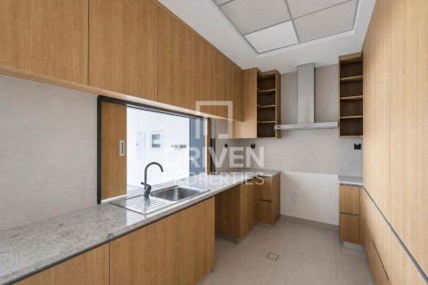 Vila u Dubai Land, Dubai, UAE 5 spavaćih soba, 352.85 m2 Br. 765645 - fotografija 6