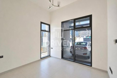 Vila u Dubai Land, Dubai, UAE 5 spavaćih soba, 352.85 m2 Br. 765645 - fotografija 7