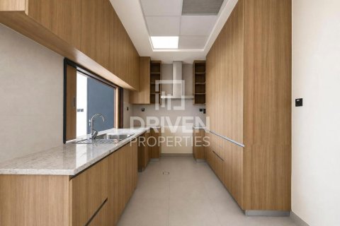 Vila u Dubai Land, Dubai, UAE 5 spavaćih soba, 352.85 m2 Br. 765645 - fotografija 5