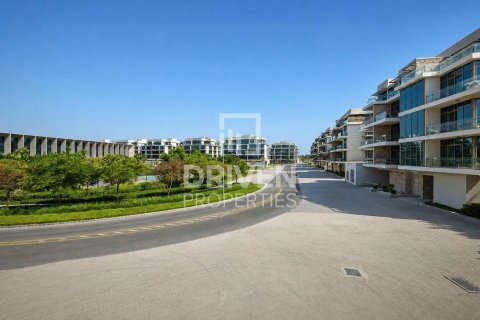 Lägenhet uthyres i Meydan, Dubai, UAE 2 sovrum, 142.61 kvm Nr. 765640 - fotografi 14