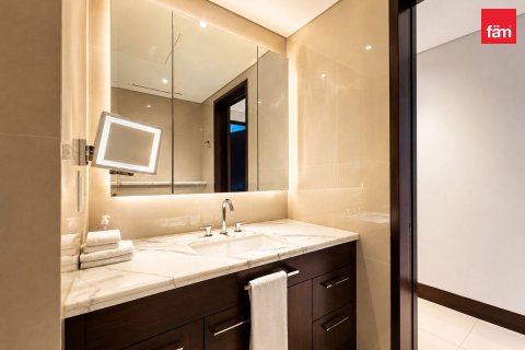 Apartamento para venda em Downtown Dubai (Downtown Burj Dubai), Dubai, EAU 2 quartos, 157.9 m2 № 726656 - foto 18