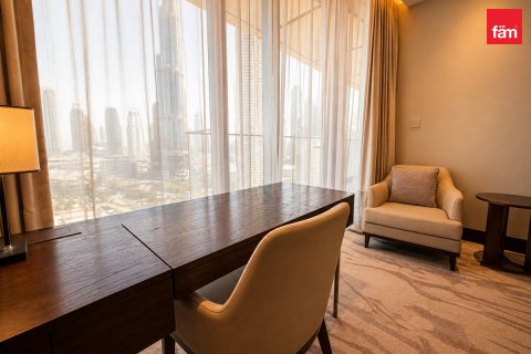 Apartamento para venda em Downtown Dubai (Downtown Burj Dubai), Dubai, EAU 2 quartos, 157.9 m2 № 726656 - foto 17