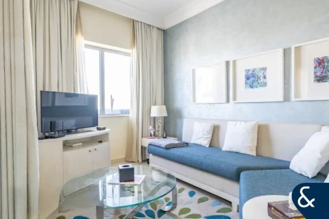 Снять в аренду квартиру в Даунтаун Дубай (Даунтаун Бурдж Дубай), ОАЭ 1 спальня, 82м2, № 698301 - фото 6