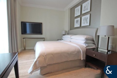 Apartamento para arrendamento em Downtown Dubai (Downtown Burj Dubai), Dubai, EAU 2 quartos, 135 m2 № 698303 - foto 16