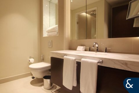 Apartamento para arrendamento em Downtown Dubai (Downtown Burj Dubai), Dubai, EAU 2 quartos, 135 m2 № 698303 - foto 5