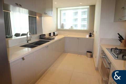 Apartamento para arrendamento em Downtown Dubai (Downtown Burj Dubai), Dubai, EAU 2 quartos, 135 m2 № 698303 - foto 8